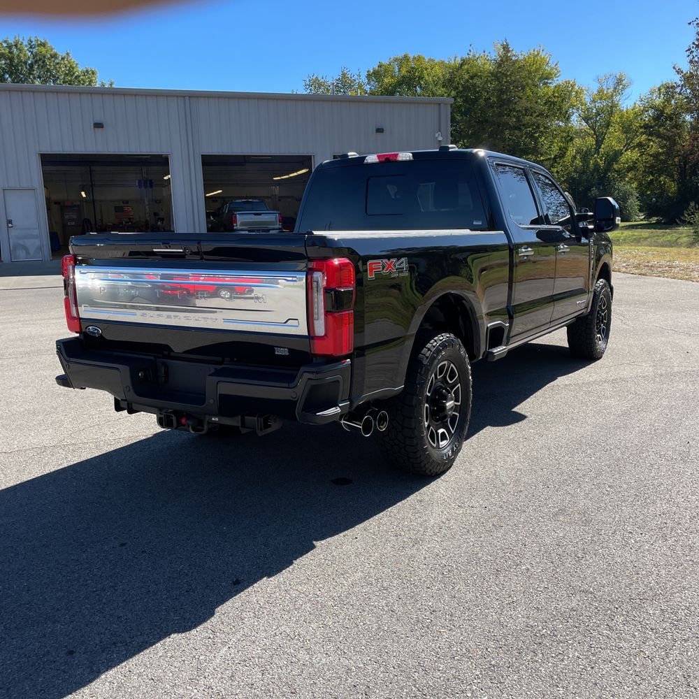 2024 Ford F-250 Super Duty Platinum