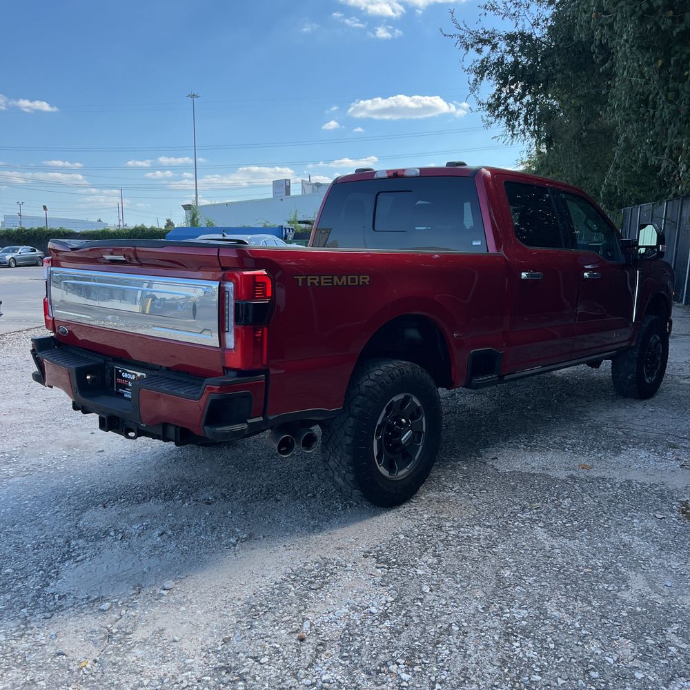 2023 Ford F-250 Super Duty Platinum