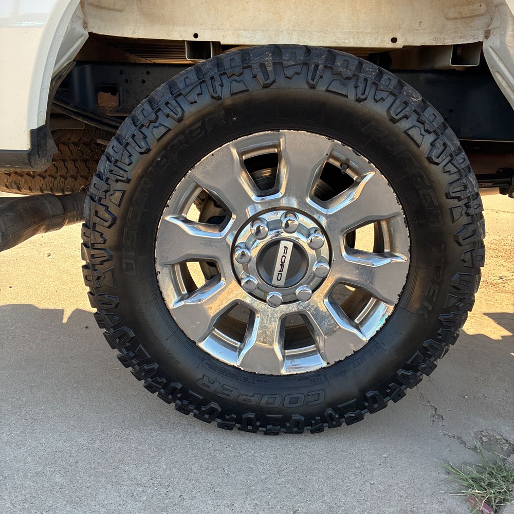 2023 Ford F-250 Super Duty Lariat
