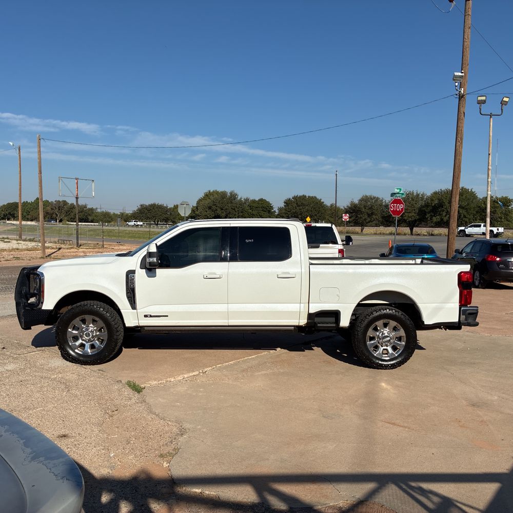 2023 Ford F-250 Super Duty Lariat
