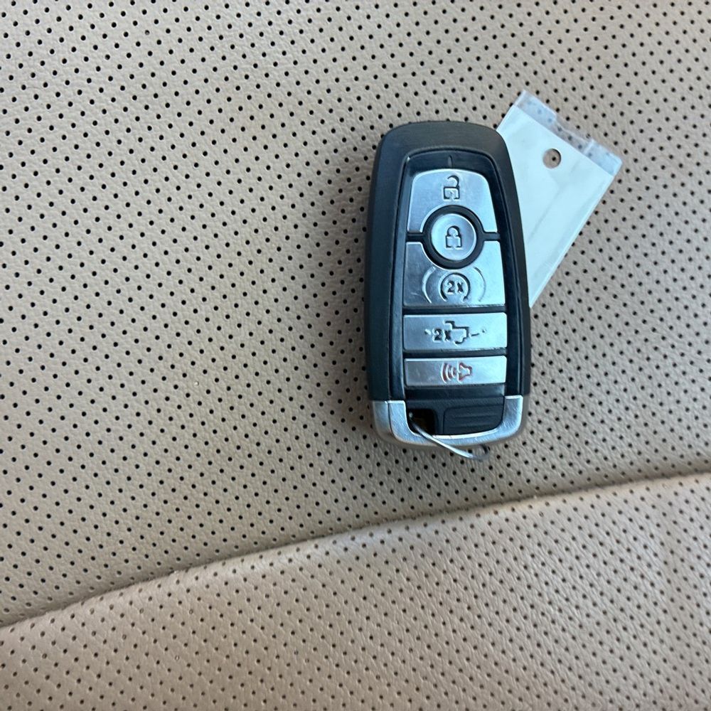 2023 Ford F-250 Super Duty Lariat