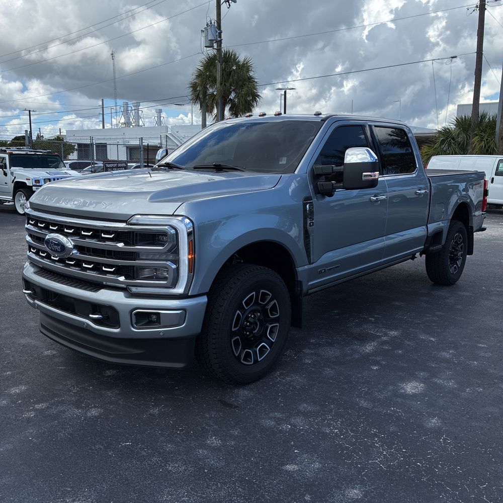 2024 Ford F-250 Super Duty Platinum