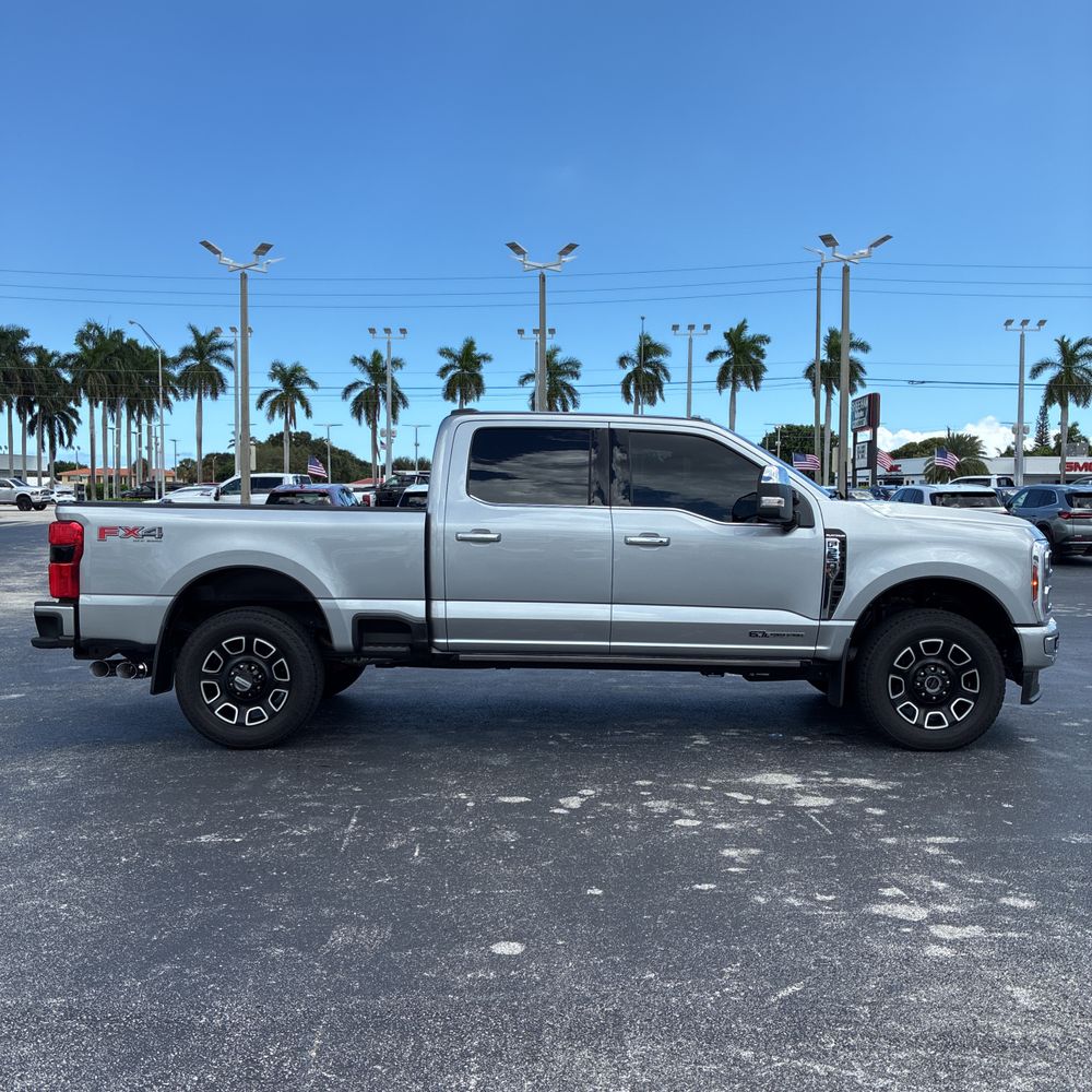 2024 Ford F-250 Super Duty Platinum