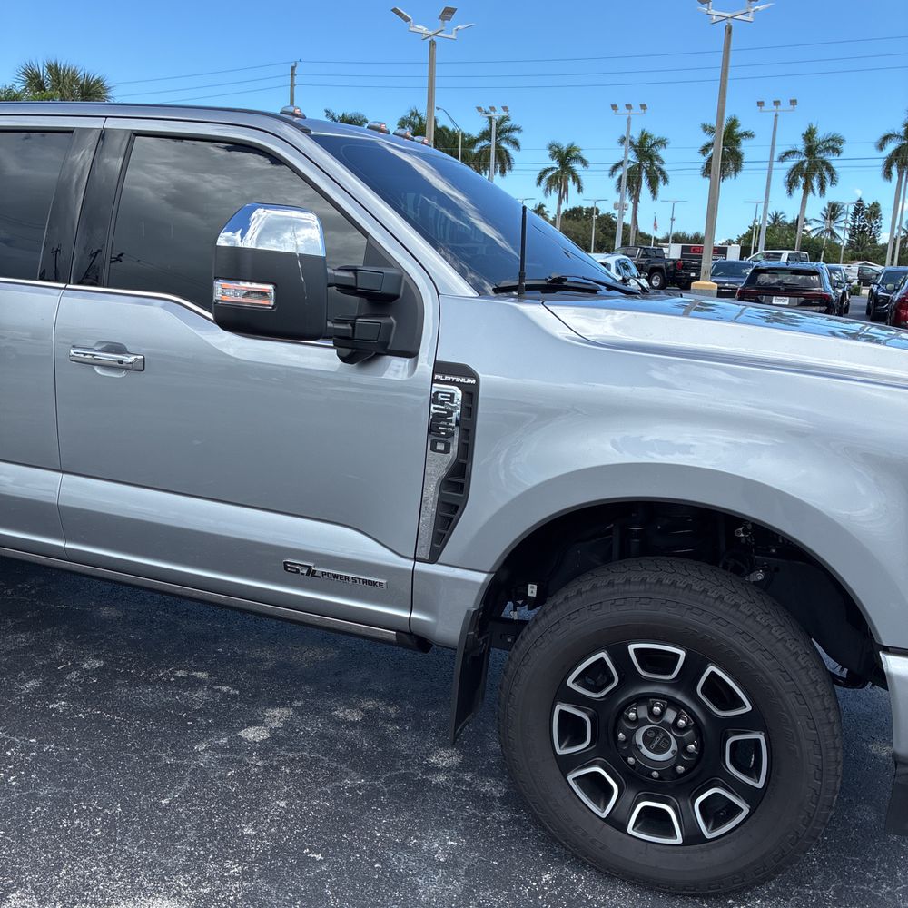 2024 Ford F-250 Super Duty Platinum