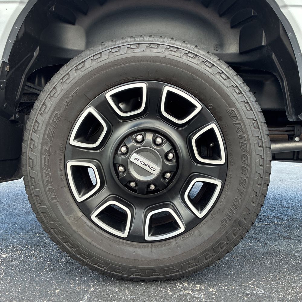 2024 Ford F-250 Super Duty Platinum