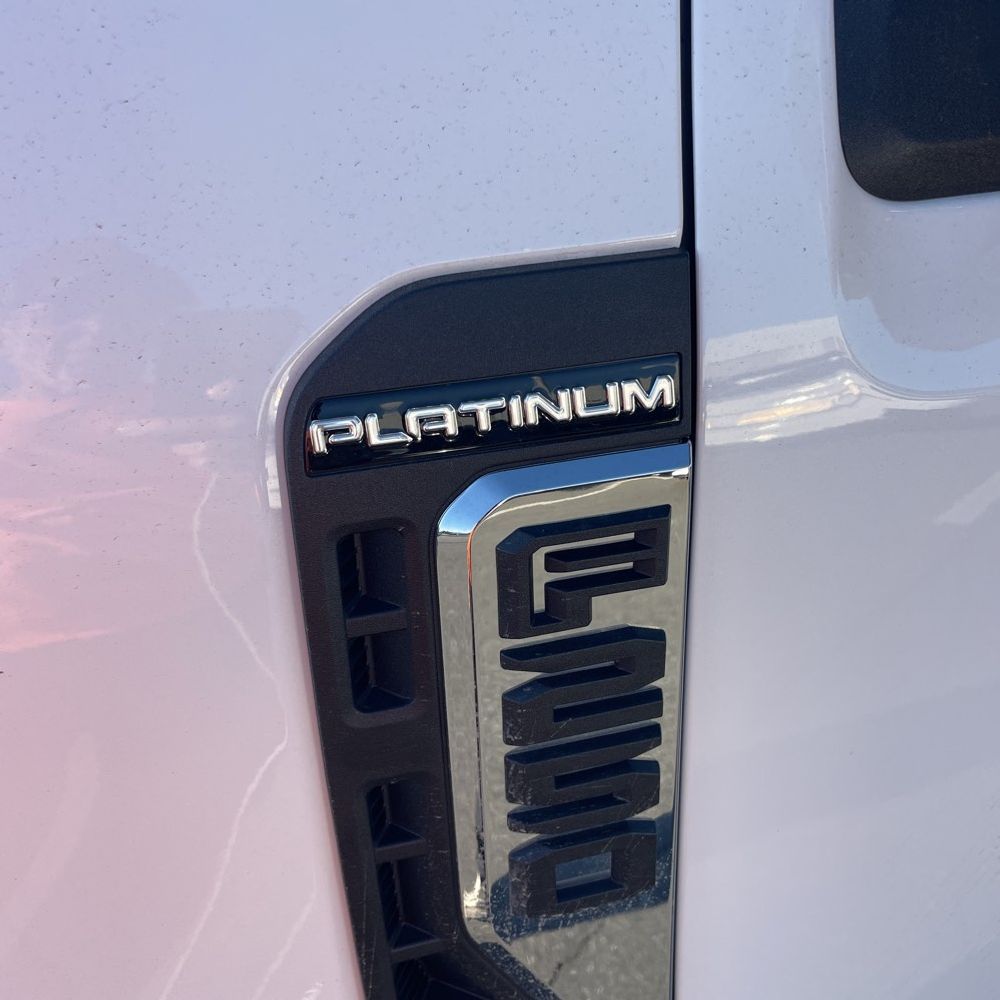 2024 Ford F-250 Super Duty Platinum