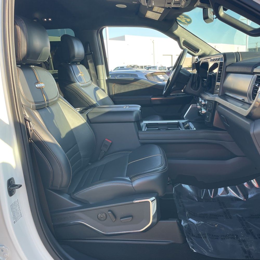 2024 Ford F-250 Super Duty Platinum