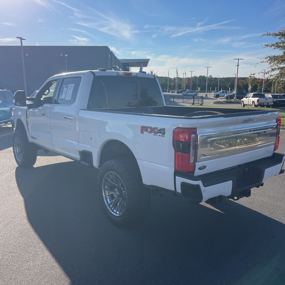 2024 Ford F-250 Super Duty Platinum