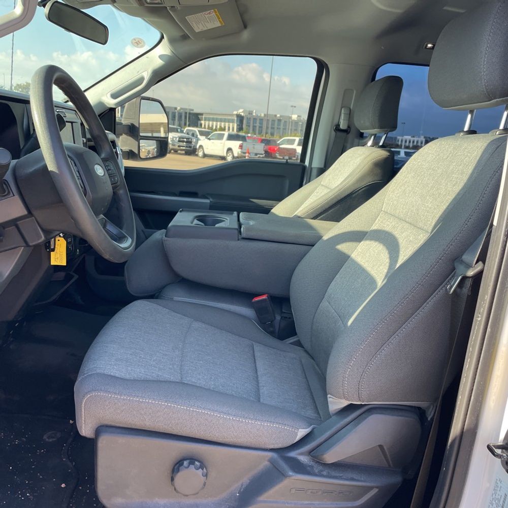 2025 Ford F-250 Super Duty XL