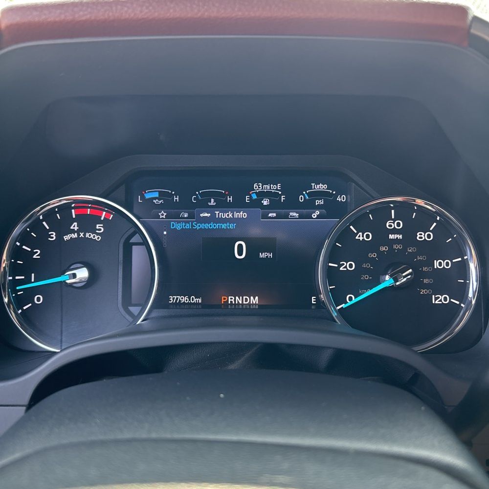 2022 Ford F250 S/D Platinum