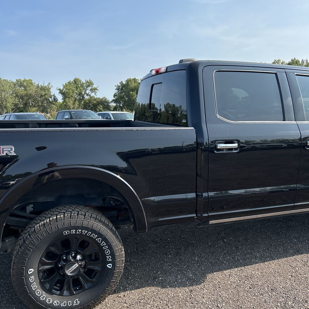 2022 Ford F250 S/D Platinum