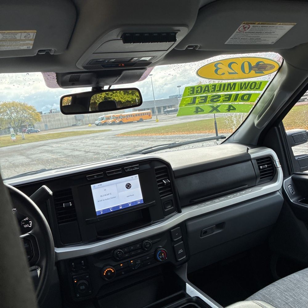 2023 Ford F250 S/D XLT