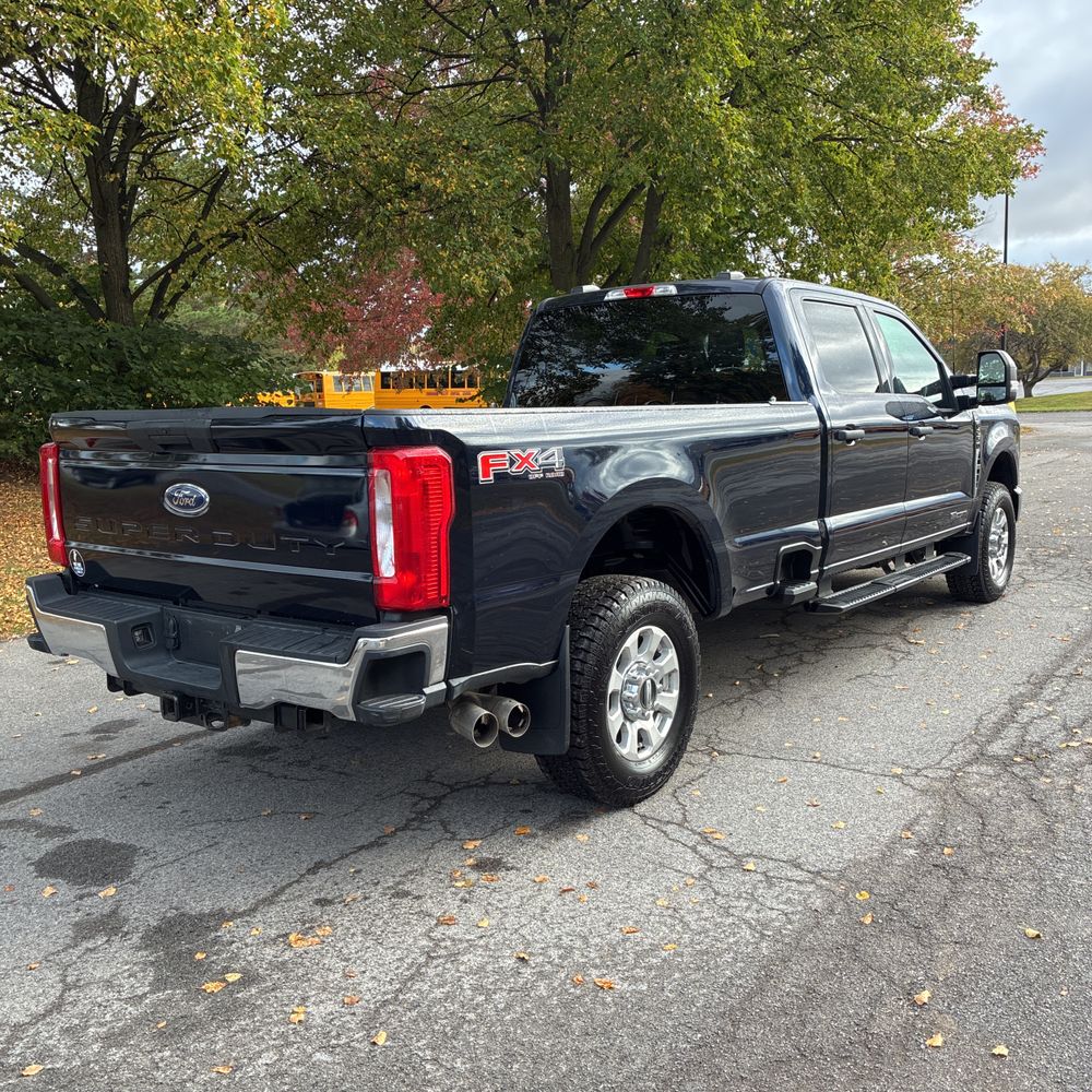 2023 Ford F250 S/D XLT