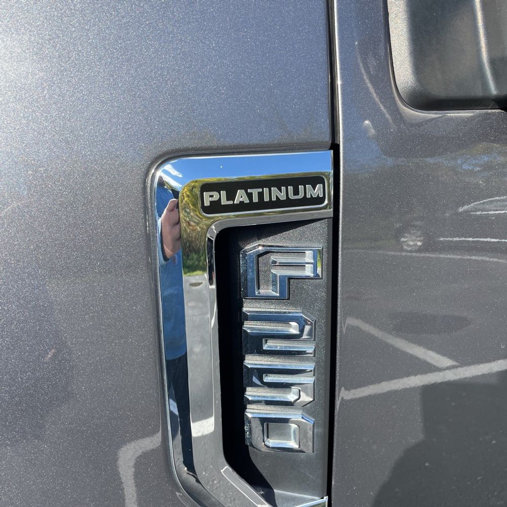 2022 Ford F-250 Super Duty Platinum