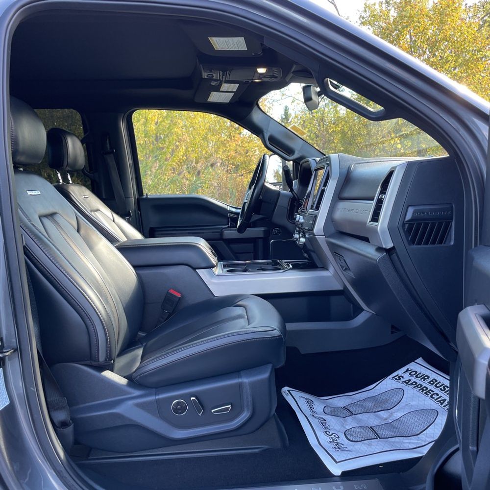 2022 Ford F-250 Super Duty Platinum