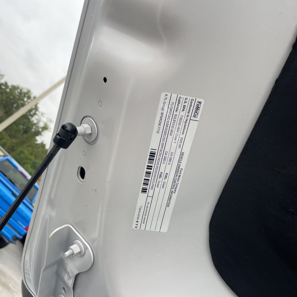 2025 Ford F-250 Super Duty Platinum