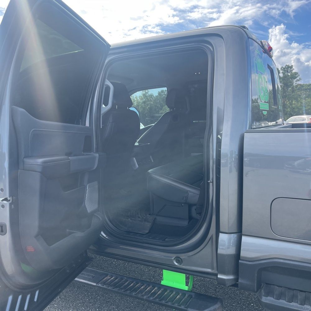 2024 Ford F-250 Super Duty Lariat