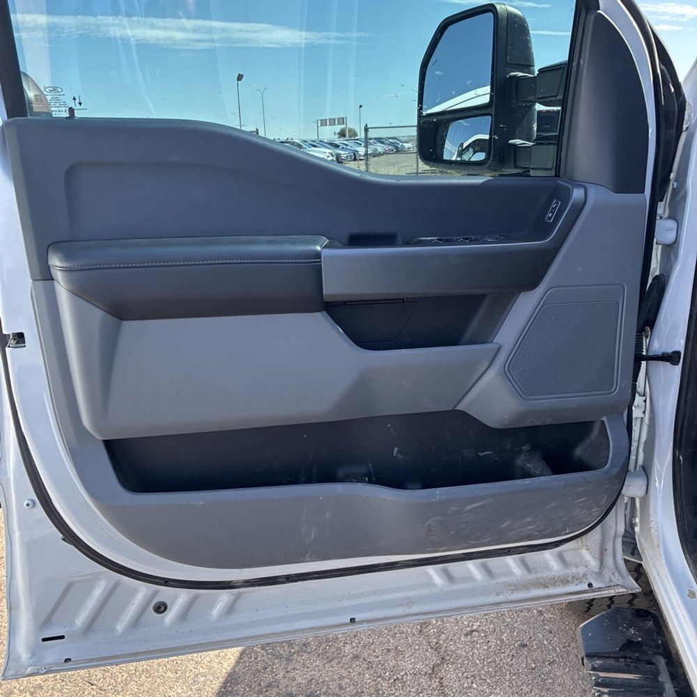 2025 Ford F-250 Super Duty XL