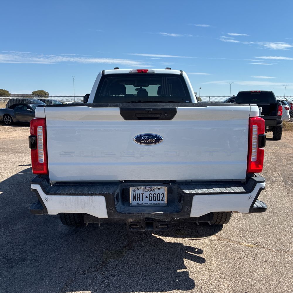 2025 Ford F-250 Super Duty XL