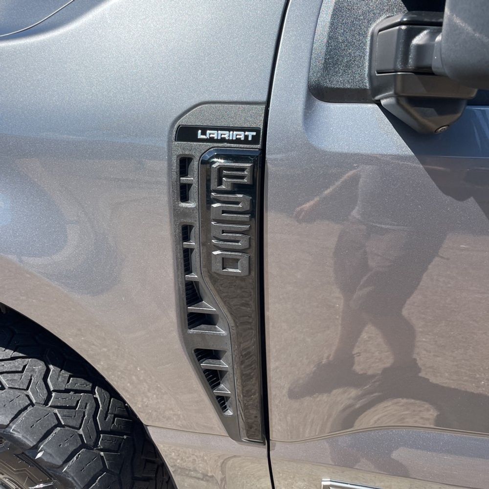 2023 Ford F-250 Super Duty Lariat