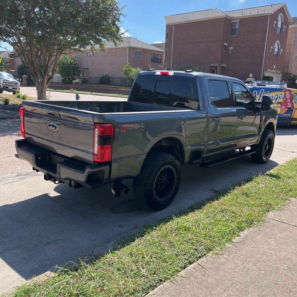2023 Ford F-250 Super Duty Lariat