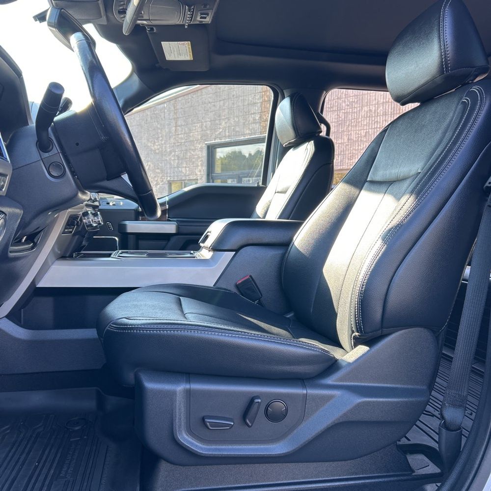 2022 Ford F-350 Super Duty Lariat