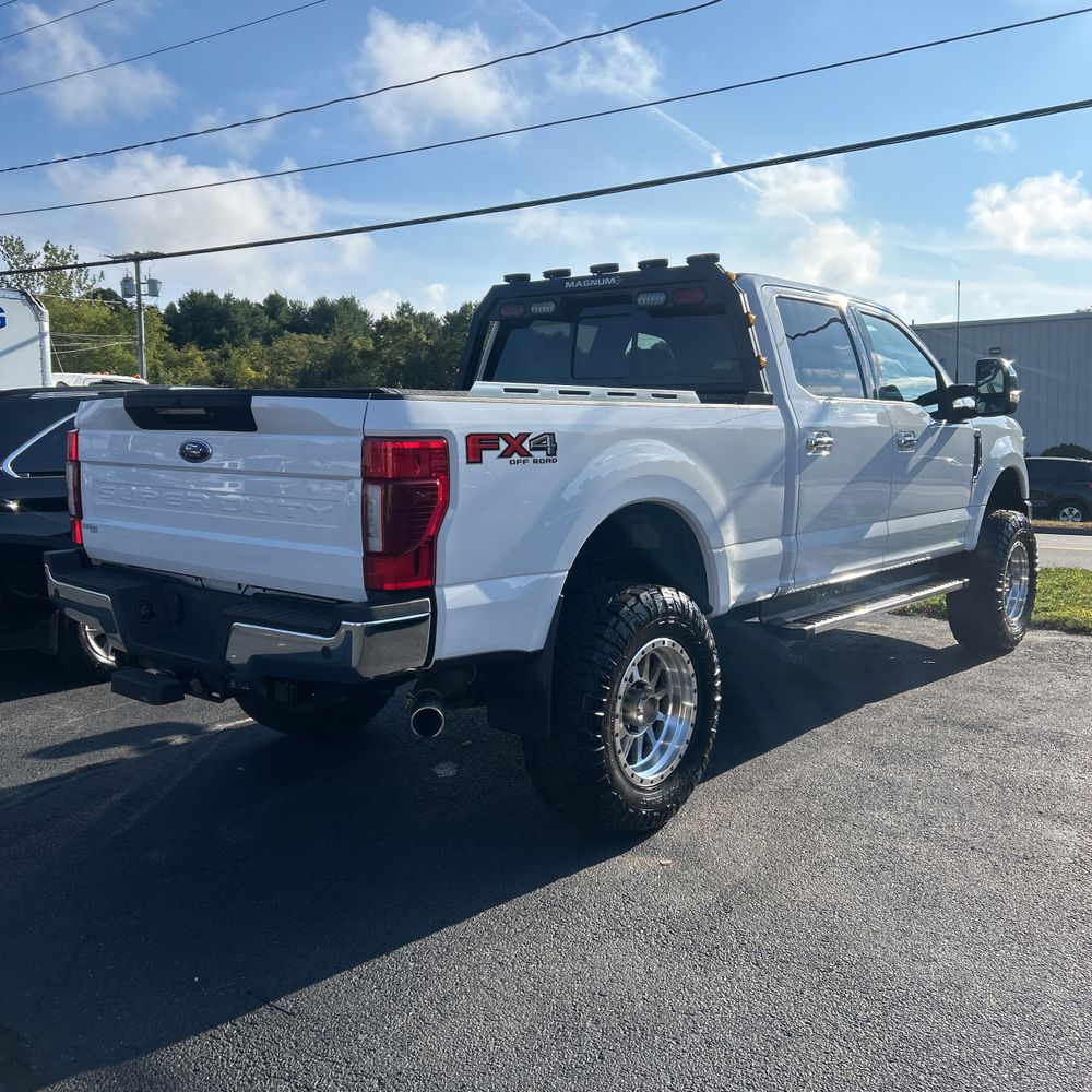 2022 Ford F-350 Super Duty Lariat