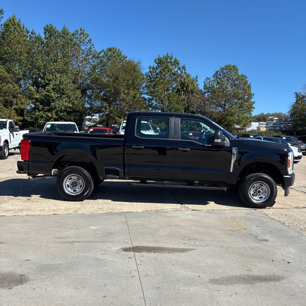 2024 Ford F-350 Super Duty XL