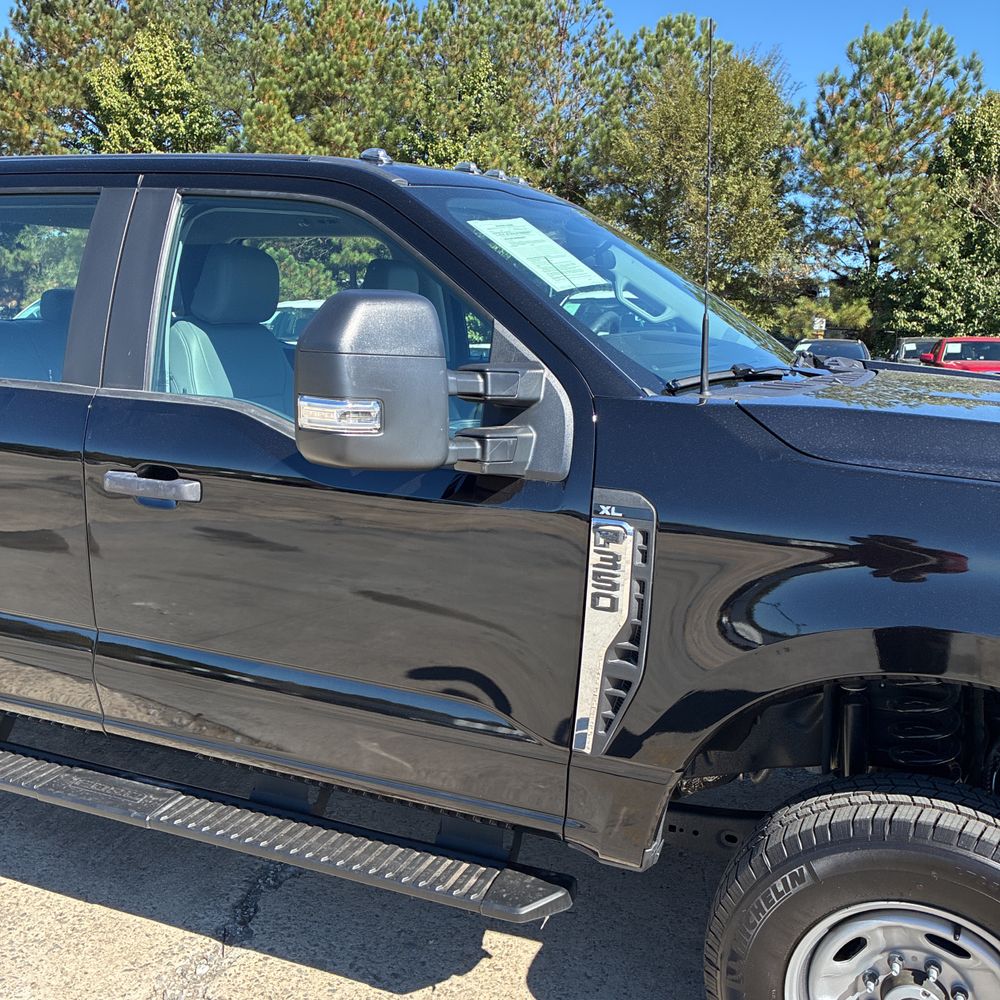 2024 Ford F-350 Super Duty XL