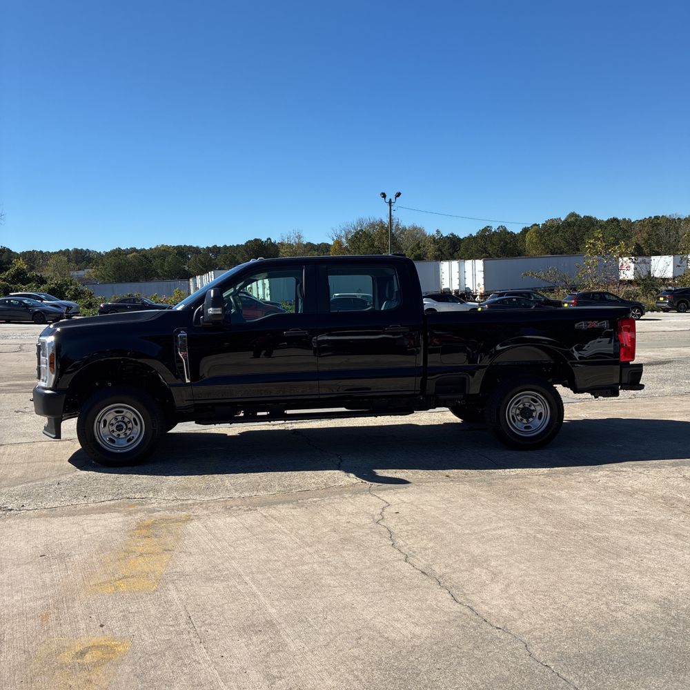 2024 Ford F-350 Super Duty XL
