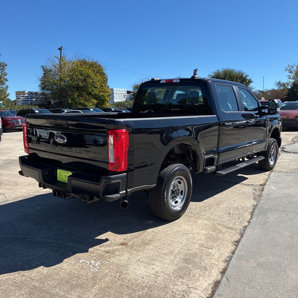 2024 Ford F-350 Super Duty XL