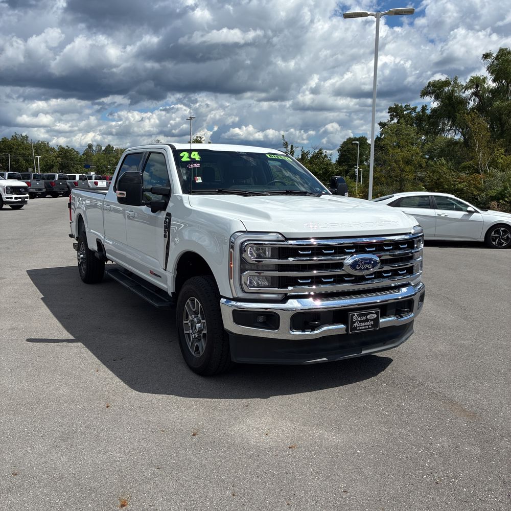 2024 Ford F350 S/D Lariat
