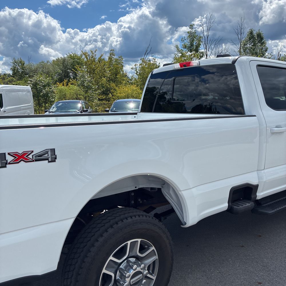 2024 Ford F350 S/D Lariat