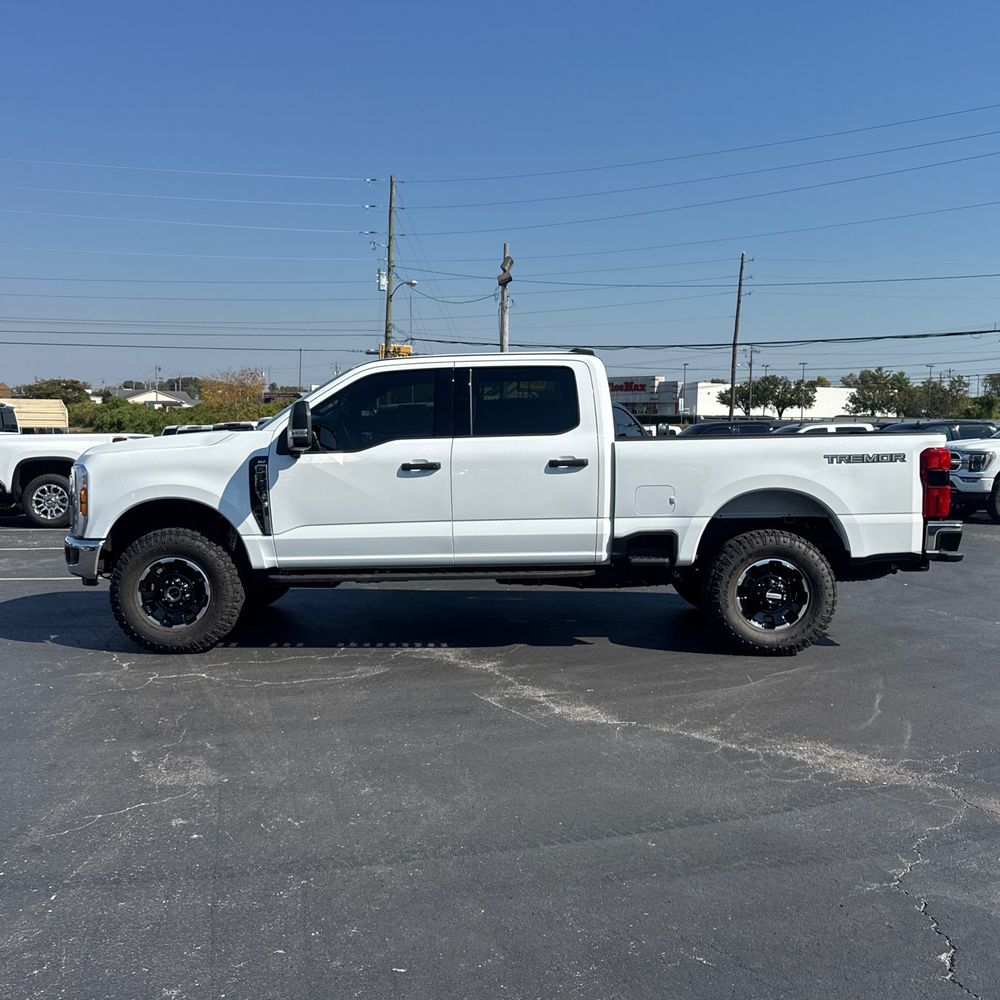 2025 Ford F-350 Super Duty XLT