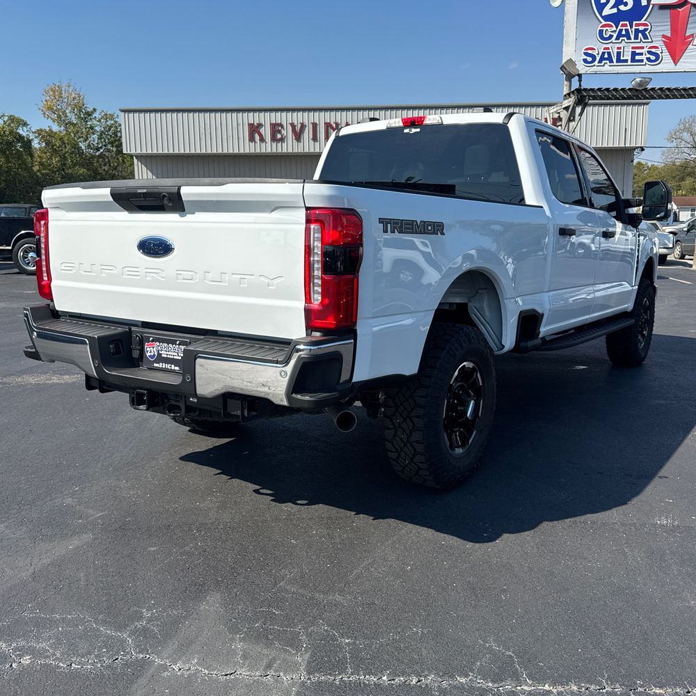 2025 Ford F-350 Super Duty XLT
