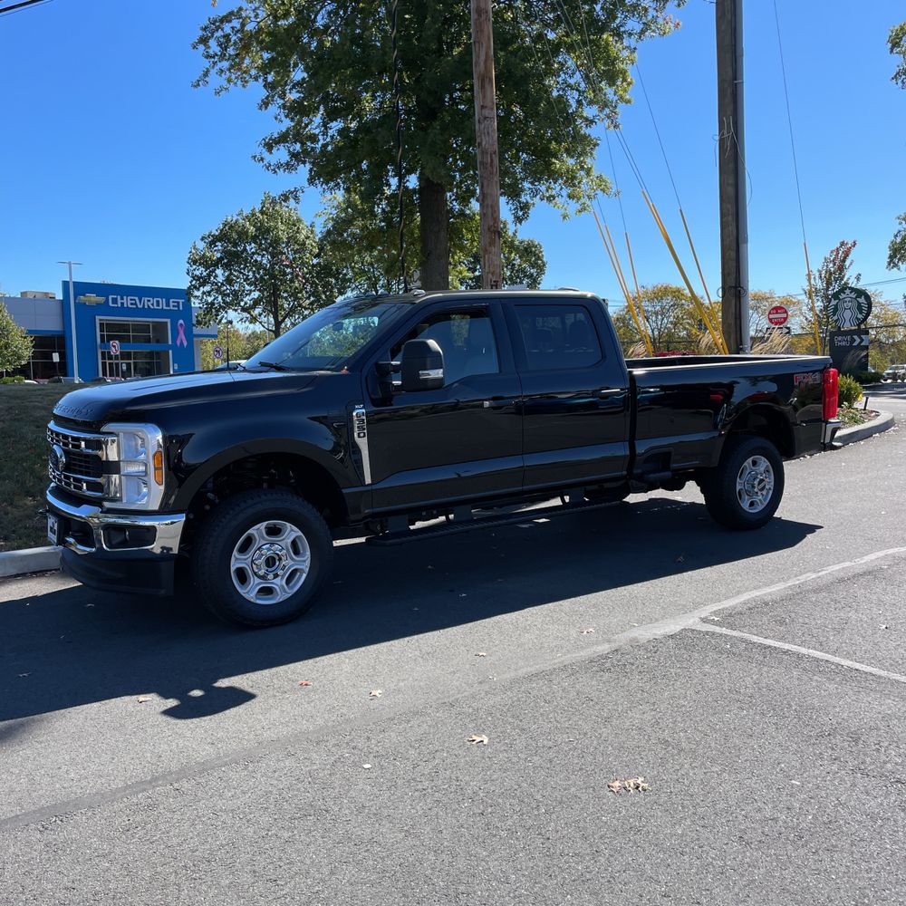 2025 Ford F-350 Super Duty XLT