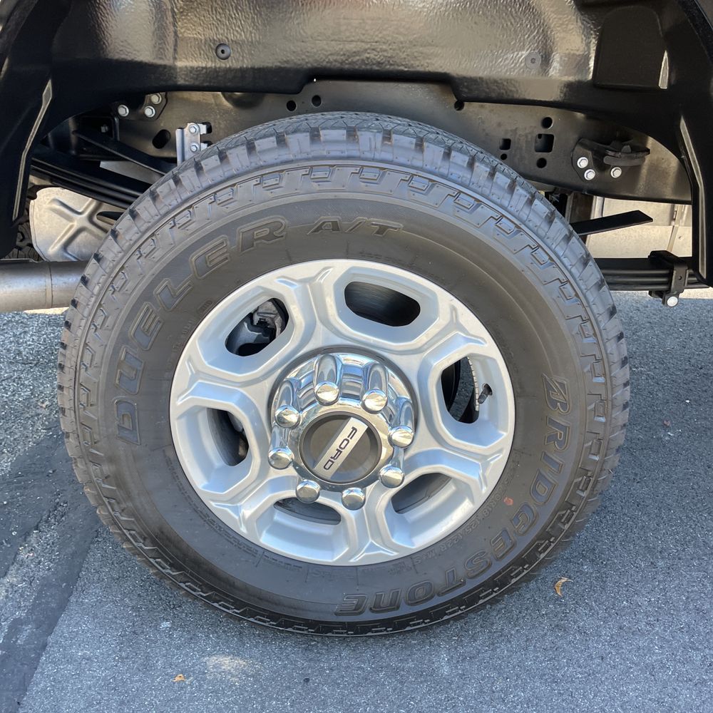 2025 Ford F-350 Super Duty XLT