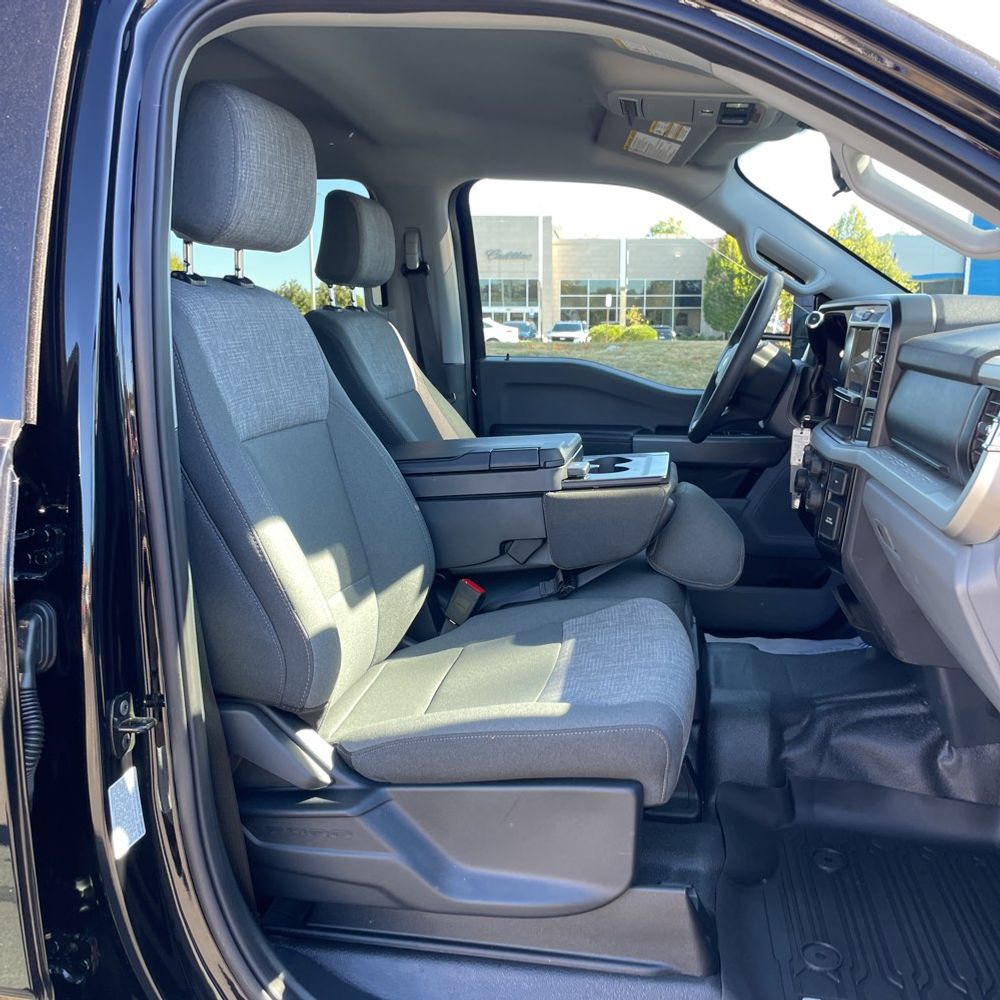 2025 Ford F-350 Super Duty XLT