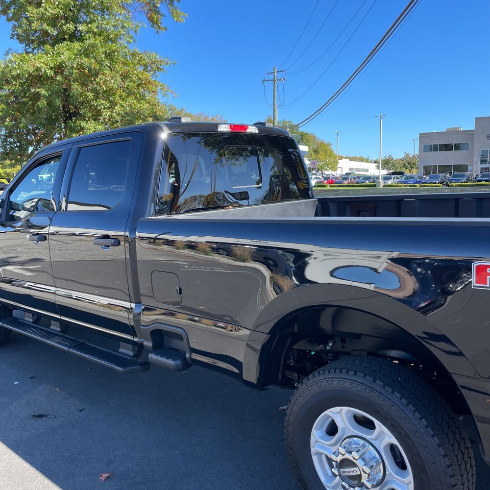 2025 Ford F-350 Super Duty XLT