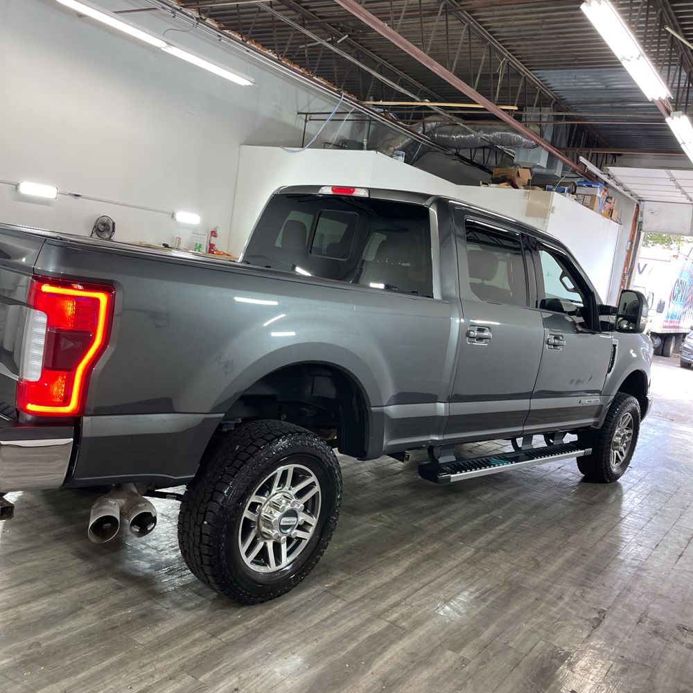 2018 Ford F350 S/D Lariat