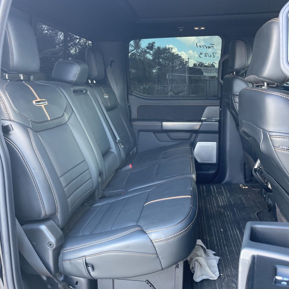 2023 Ford F-350 Super Duty Platinum