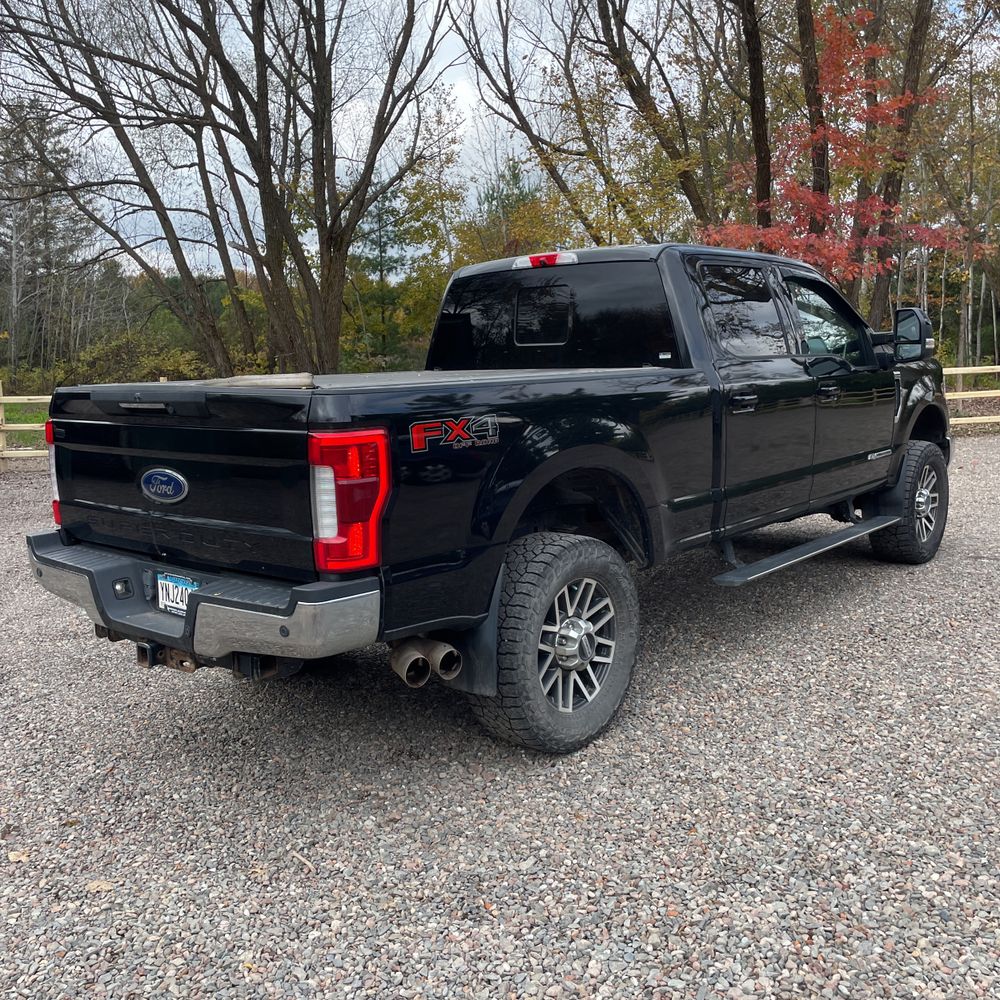 2018 Ford F-350 Super Duty Lariat
