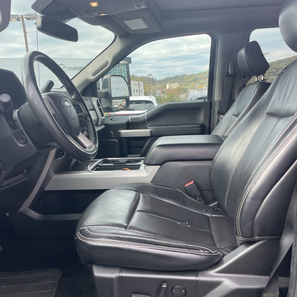 2020 Ford F-350 Super Duty Lariat