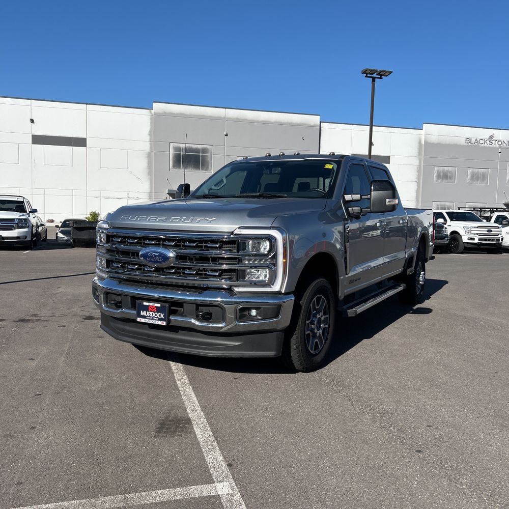 2024 Ford F350 S/D Lariat