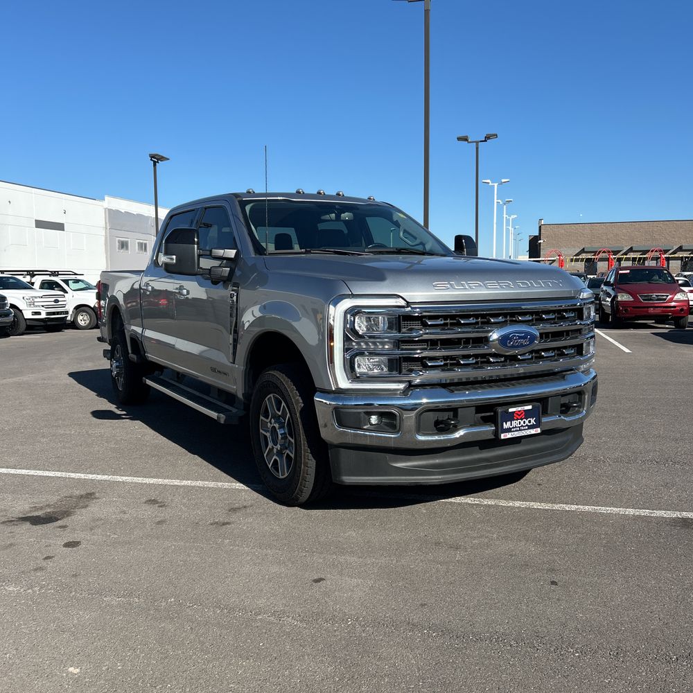 2024 Ford F350 S/D Lariat