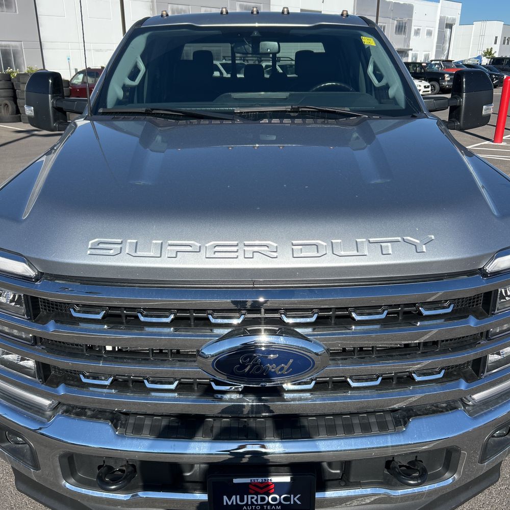 2024 Ford F350 S/D Lariat