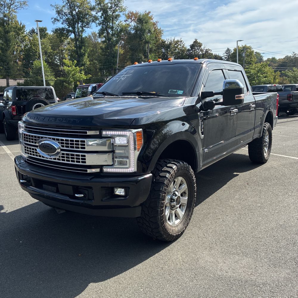 2017 Ford F-350 Super Duty Platinum