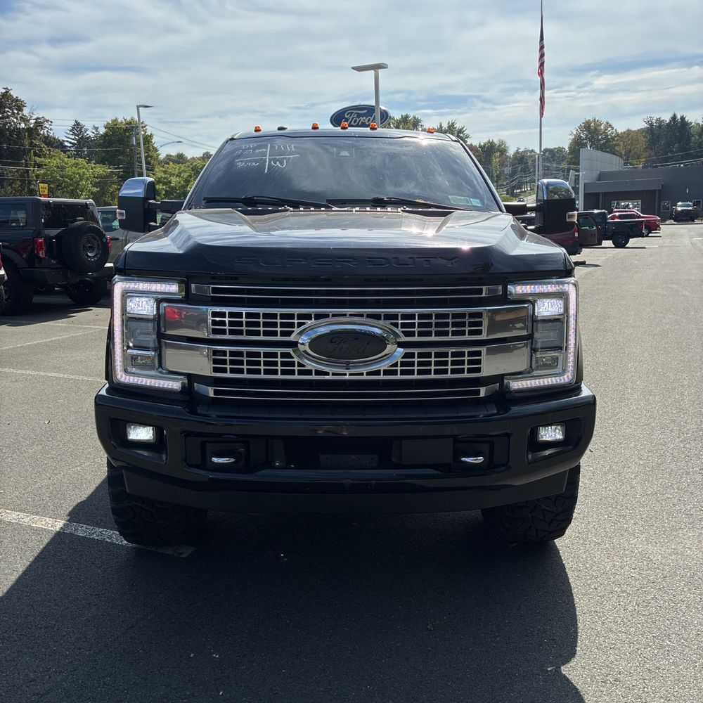 2017 Ford F-350 Super Duty Platinum