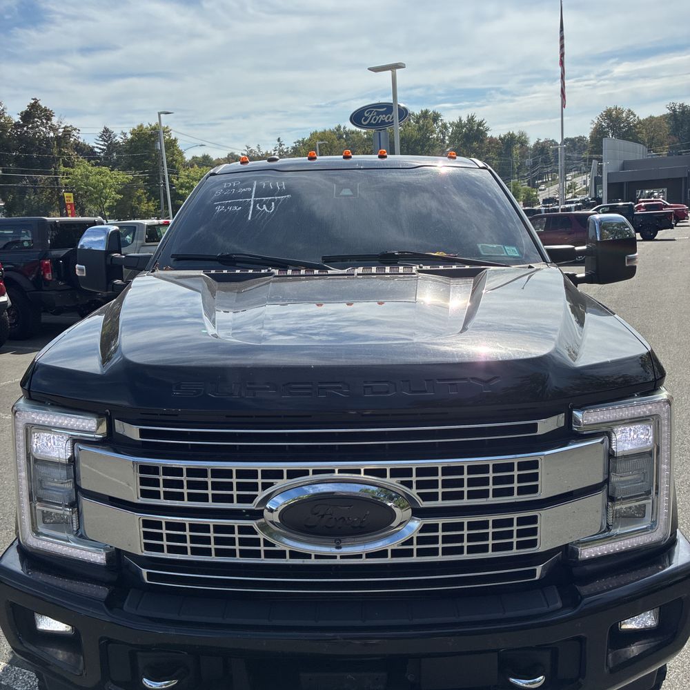 2017 Ford F-350 Super Duty Platinum