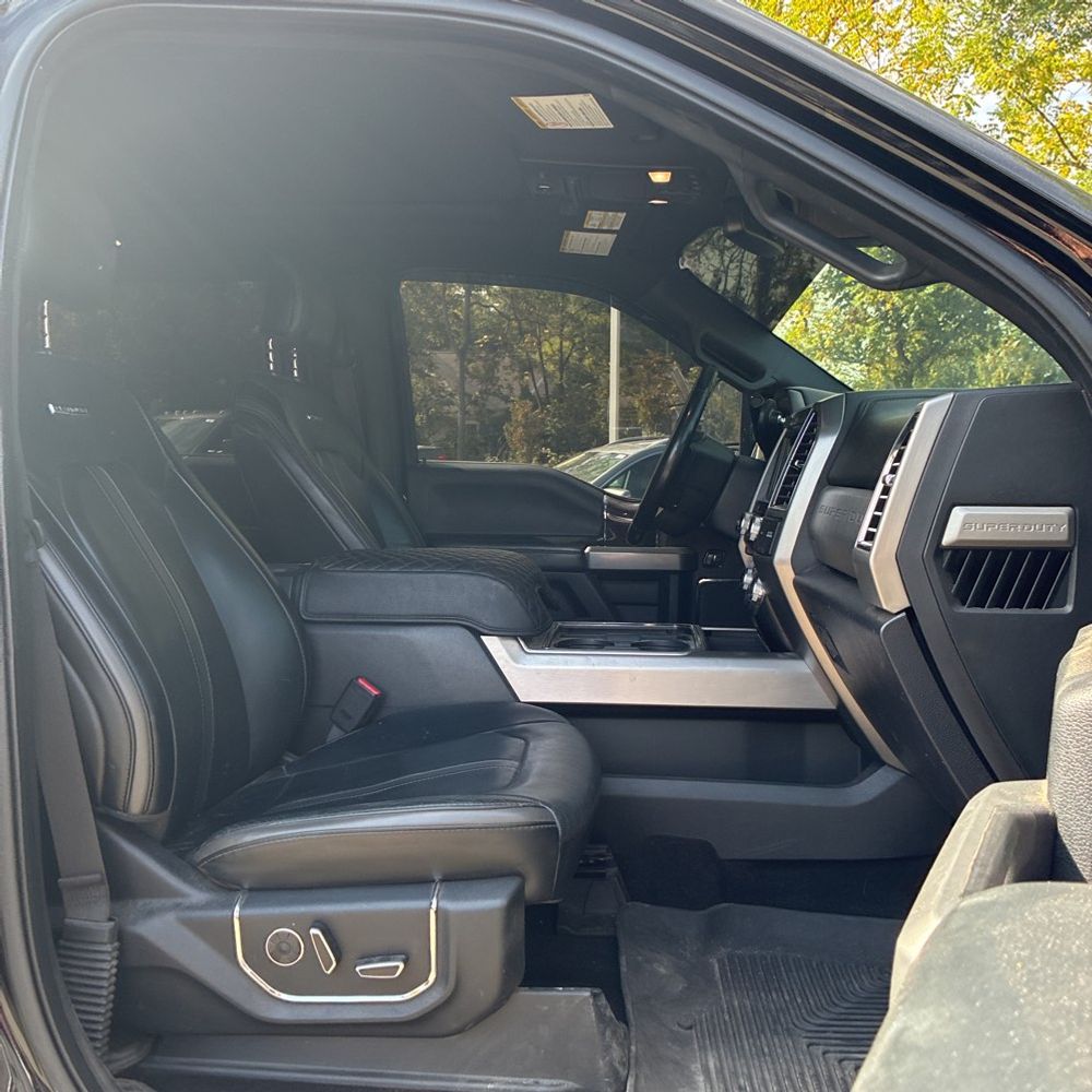 2017 Ford F-350 Super Duty Platinum